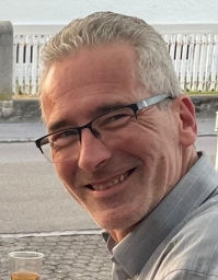 2024 Porträt sk.jpg